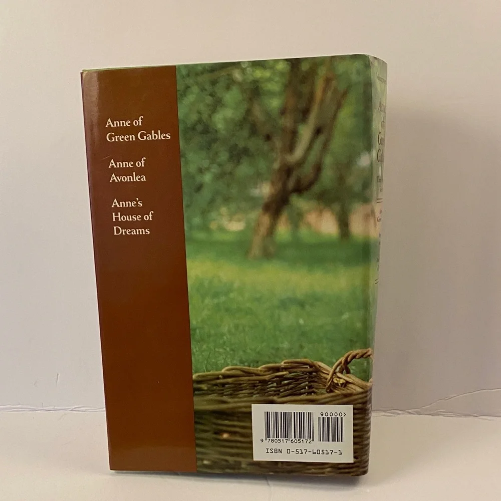 Vintage Anne of Green Gables Book set of three Canadian - Picture 2 of 13